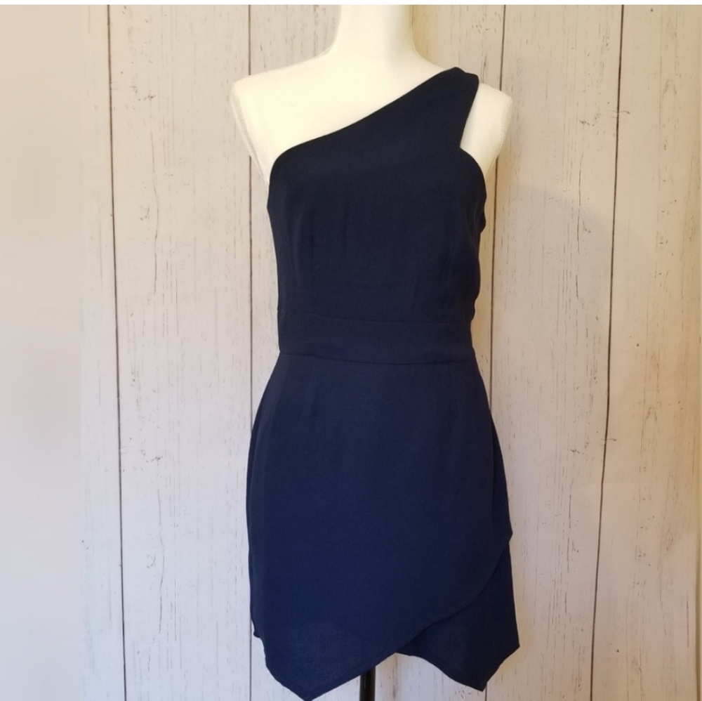 TOBY Elegant One-Shoulder Navy Dress Size Medium